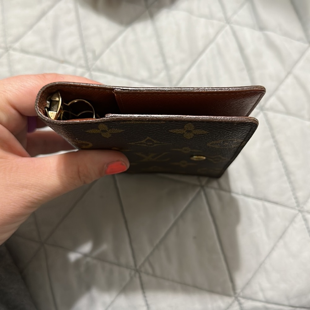 Louis Vuitton Small Ring Agenda Cover - Picture 6 of 7